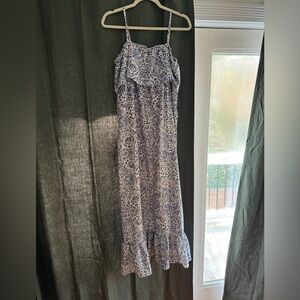 Motherhood Maternity, Blue and White Floral Dress, NEW size medium